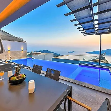 Kalkan Honeymoon Hotel